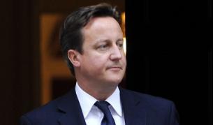 Камерън: Меркел и Саркози да грабват базуката