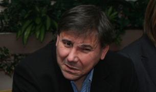 Иван Кръстев