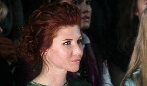 Анна Чапман стана звезда в Русия, след като контраразузнаването на САЩ разкри я разкри като руски шпионин