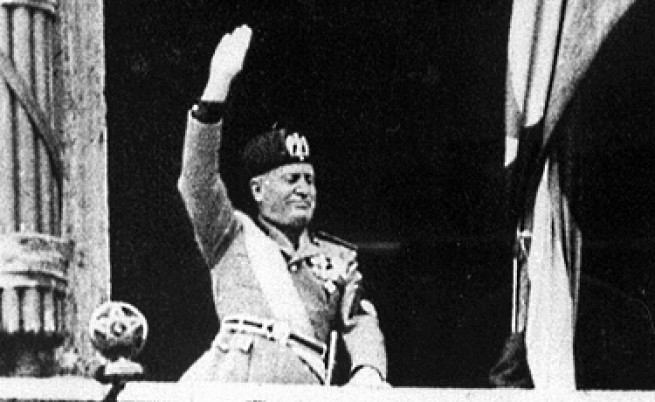  Бенито Мусолини 