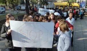 Деца от Варна почетоха паметта на загиналите в пътнотранспортни произшествия