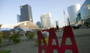 Рейтингът на Франция отново под заплаха