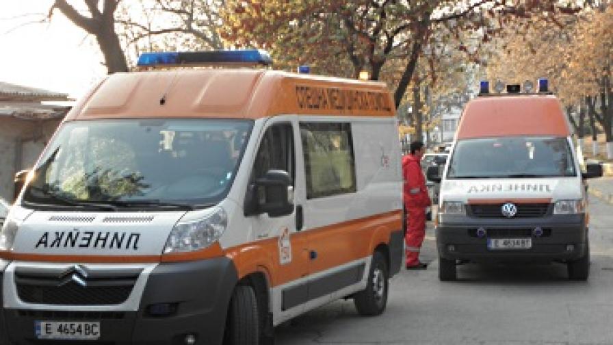 10 ранени при катастрофа на автобус