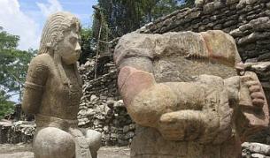 Скулптури от времето на маите, открити в Мексико