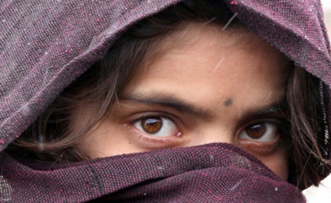 Момиче от Афганистан изтезавано шест месеца в тоалетна
