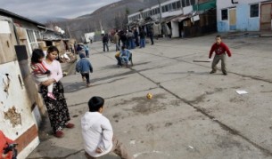 "Нойе Цюрхер Цайтунг": Циганската зима