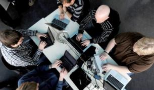 Парламентът прие на първо четене правила за хазарта в интернет 