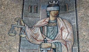 Дъмпела остава за постоянно в ареста