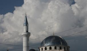 Новата джамия в Доспат