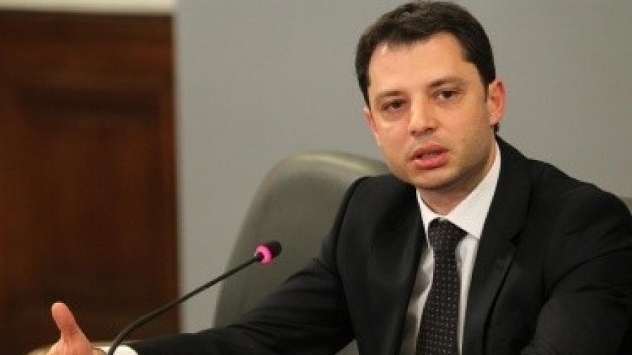 Делян Добрев - министър на икономиката, енергетиката и туризма