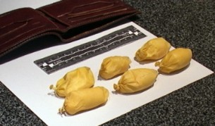 Малко кокаин и доста оръжие хванаха в София