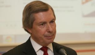 Джеймс Уорлик