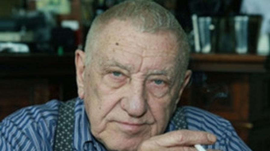 Хачо Бояджиев (1932-2012)