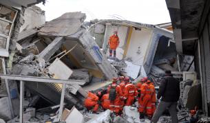 Дядо Земетръс чака силно земетресение през 2014 г. в района на Истанбул