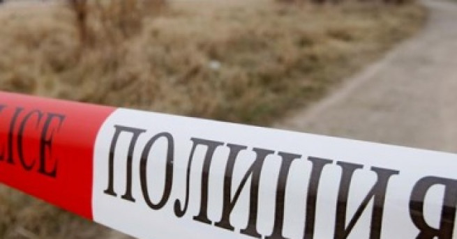 Мъж на възраст около 60 години е открит мъртъв при