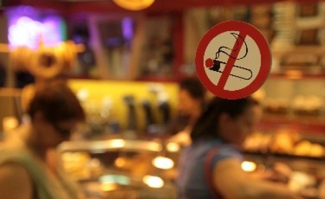 Депутатите приеха забраната за пушене на закрито
