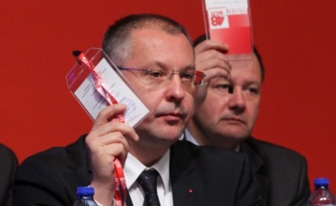 Сергей Станишев остава лидер на БСП