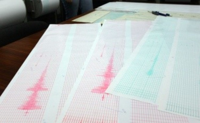 Земетресение предизвика паника в Южна Италия