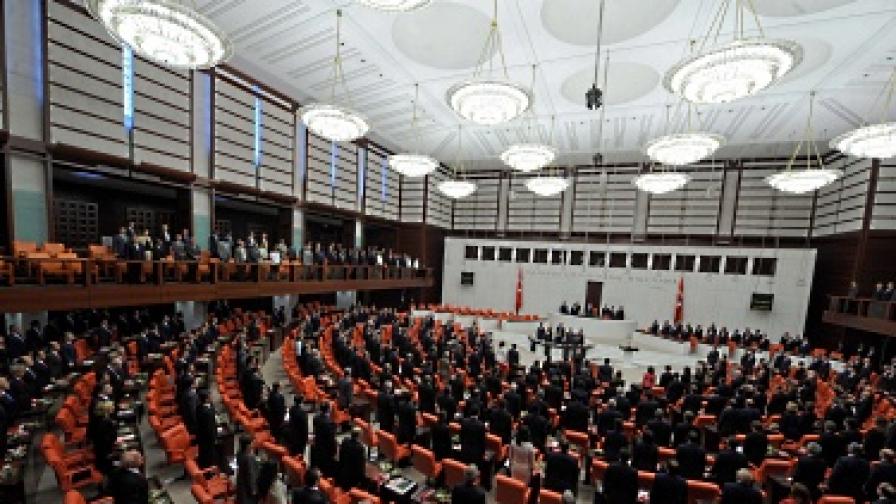 За пръв път стая за кърмене в турския парламент