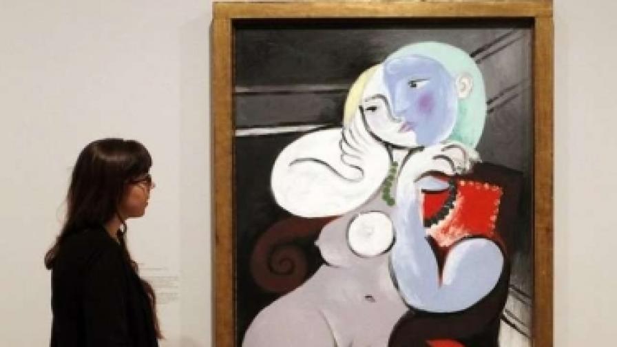 Картината на Пикасо "Гола жена на червено кресло" възмути гости на Единбург