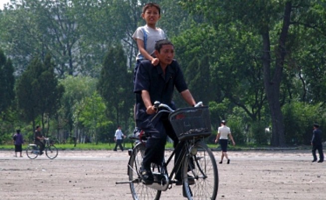 Севернокорейките вече имат право да карат колело