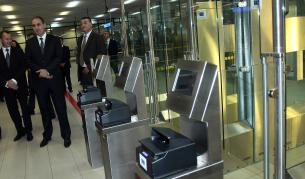 Електронни гишета заработиха на терминал 2