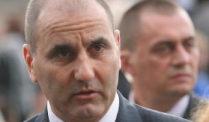 Цветанов: Няма да намаляваме обезщетения и отпуски