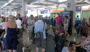 Блокираните в Испания български туристи се завръщат утре