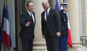 Председателят на Европейския парламент Мартин Шулц на среща в Париж с френския президент Франсоа Оланд в навечерието на новата среща на върха на ЕС