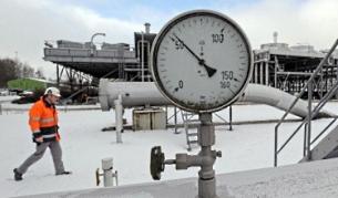 Полша се договори с Русия за по-евтин газ