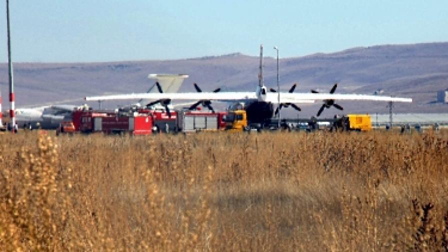 Турция спря за проверка втори арменски самолет за Сирия