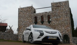 Опел Ампера