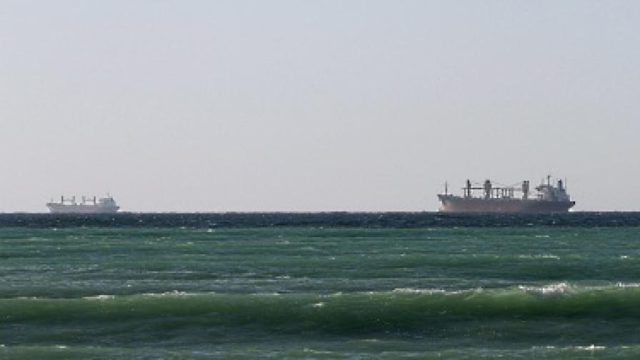 Иран започна военноморски маневри в Ормузкия пролив