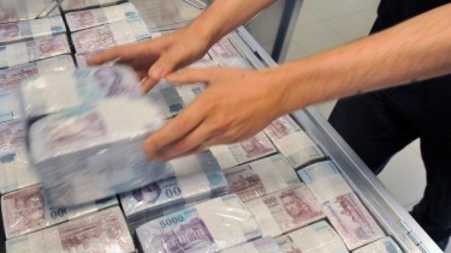 Честен йорданец намери и върна половин милион долара