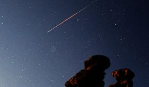 Учени пробват различни сценарии за кацане върху комета