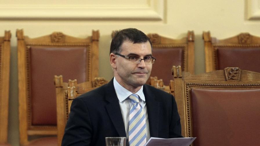 Симеон Дянков: Оставам, за да може ГЕРБ да получи нов мандат