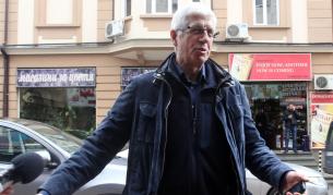 Румен Овчаров