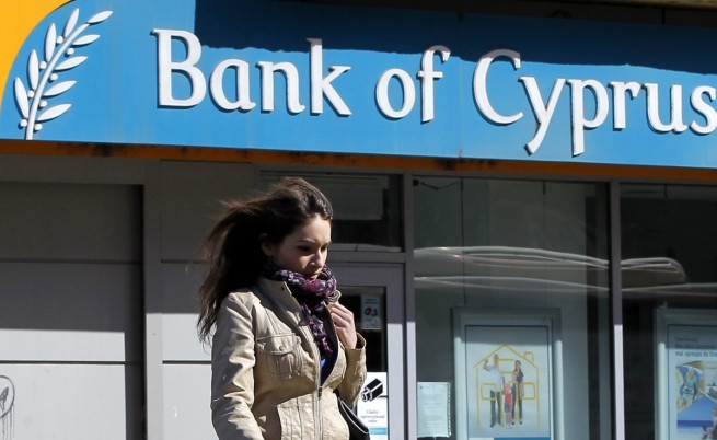 Остава неясно с колко ще орежат големите депозити в Кипър 