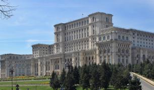 Сградата на парламента в Букурещ