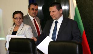 Отляво: Славка Славова, Николай Кокинов, Борислав Сарафов