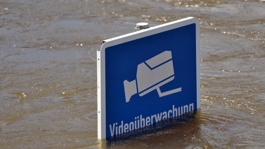 Водите на Дунав все още заплашват Германия и Унгария