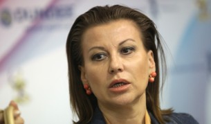 Илиана Раева
