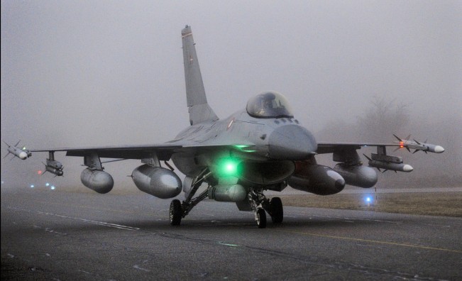 НС прие изменения в договора за изтребители F-16 със САЩ на първо четене