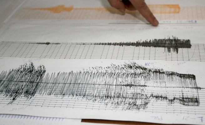 Силно земетресение в Пакистан взе над 80 жертви