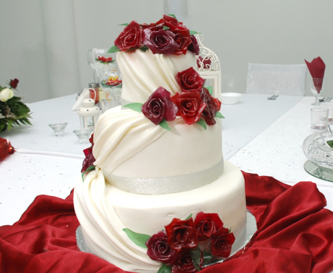 Невероятни сватбени торти - снимка 18