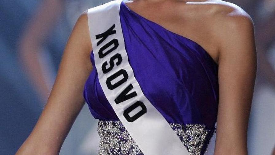 Русия забрани на Мис Косово да участва в "Мис Вселена 2013"