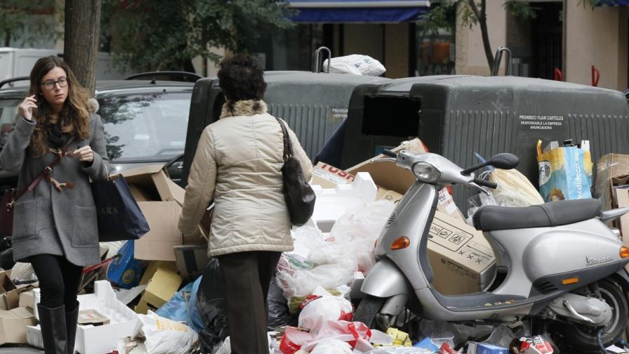 Чистачите в Мадрид отново се залавят за работa