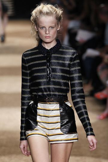 Тенденции пролет/лято 2012 - черно&бяло - снимка 10