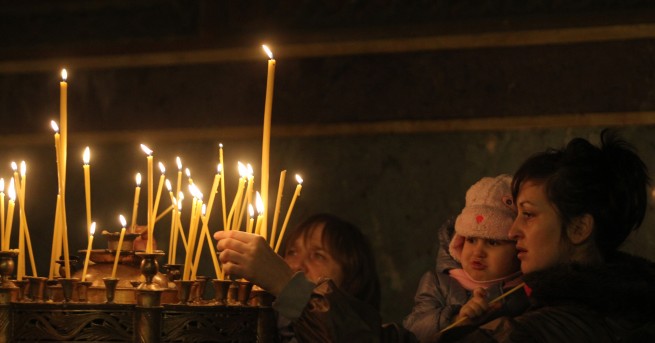 На 21 ноември православната църква отбелязва празника Въведение Богородично В